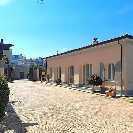 Otel Ersilia 4*